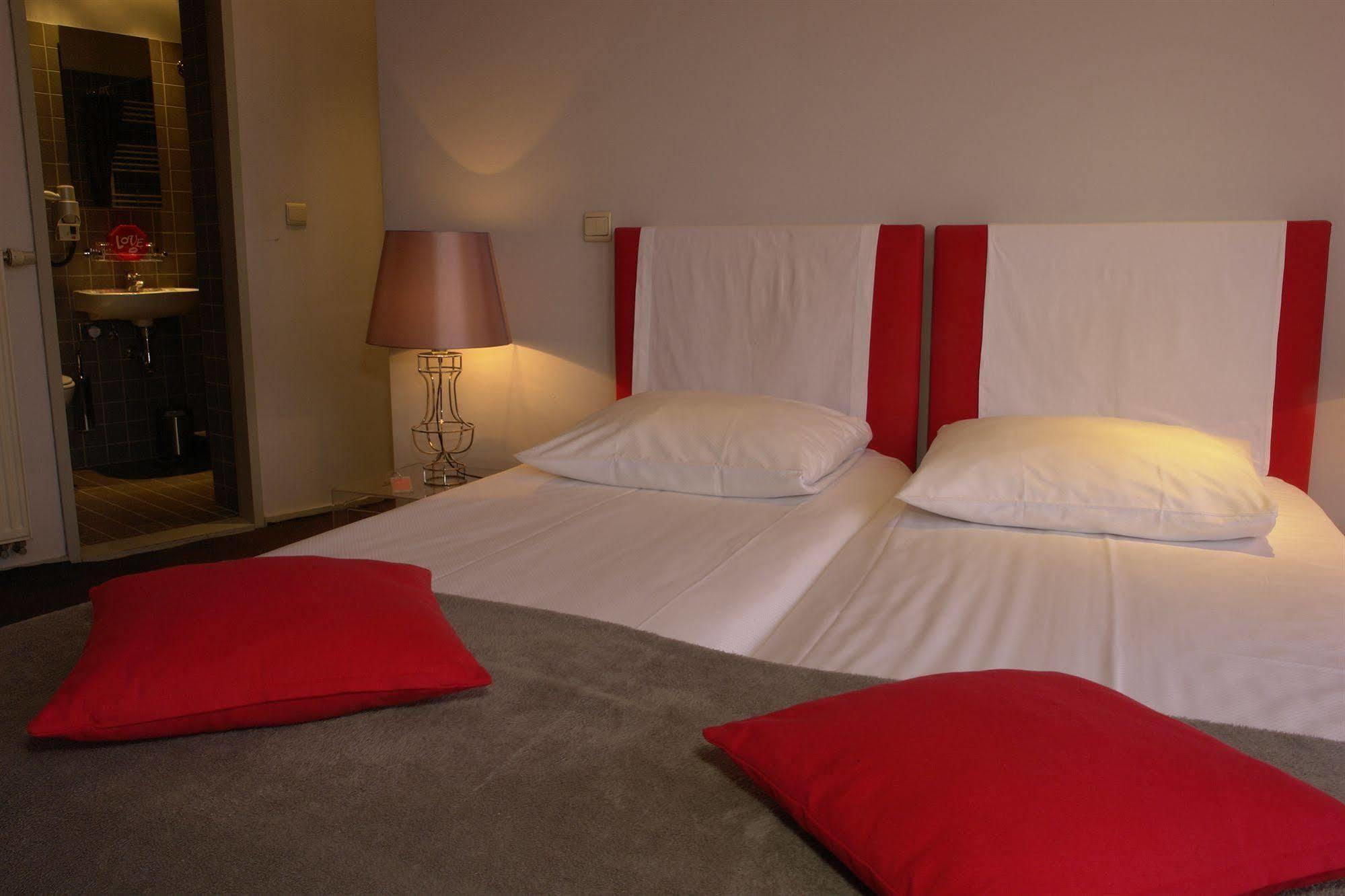 Woluwe-Saint-Lambert Monty Small Design Hotel מראה חיצוני תמונה